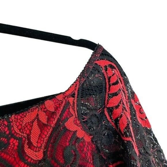 ROMEO And Juliet C Lace Red Off The Shoulder Top Gothic Women’s Size Small - Picture 7 of 15